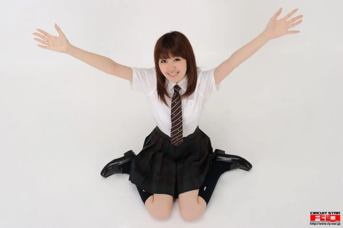 [RQ-STAR] NO.00378 生田晴香 School Girl 寫真集 106