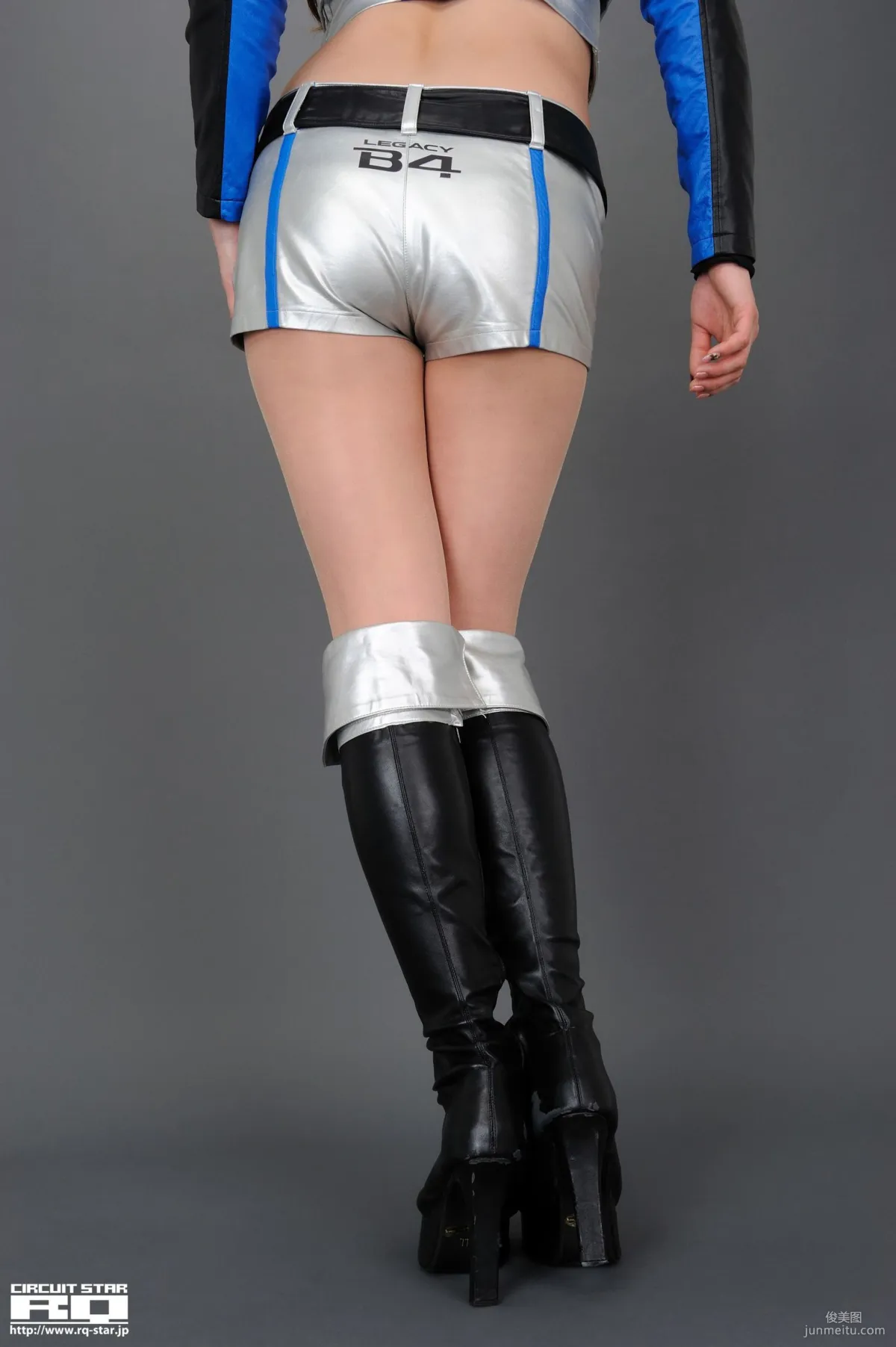 [RQ-STAR] NO.00455 葵由裡佳 Race Queen 寫真集 16