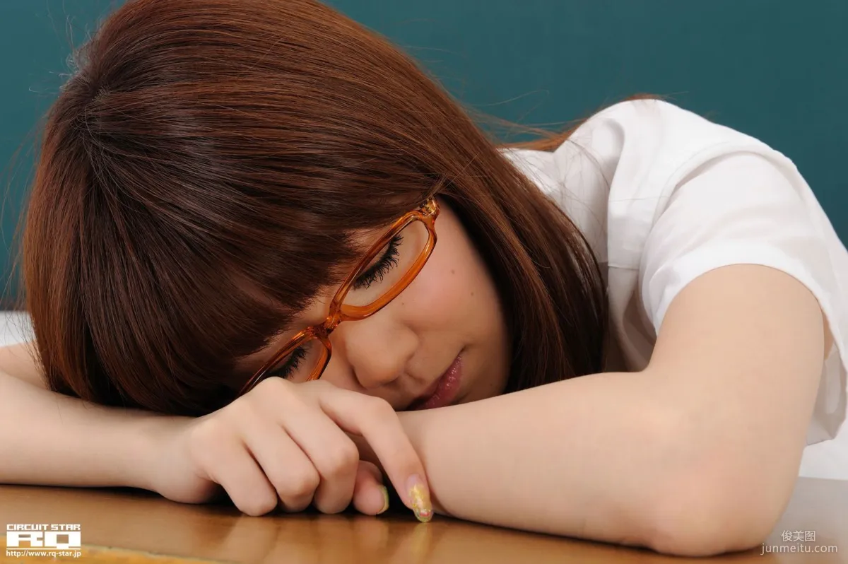 [RQ-STAR] NO.00378 生田晴香 School Girl 寫真集 77