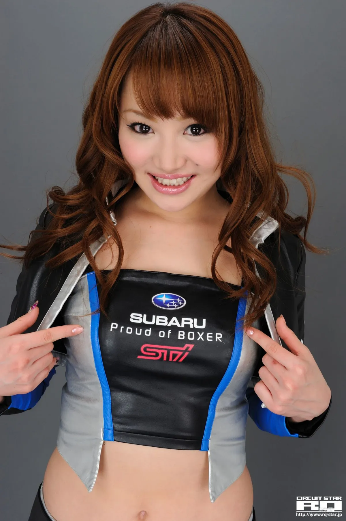 [RQ-STAR] NO.00455 葵由裡佳 Race Queen 寫真集 18