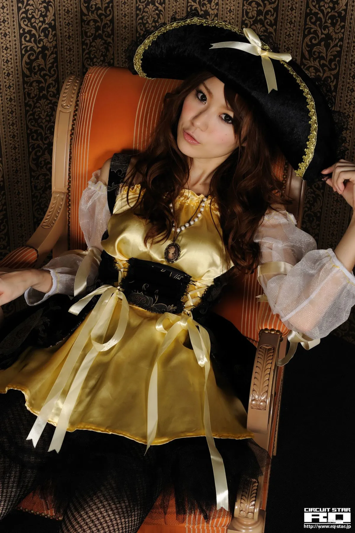 [RQ-STAR] NO.00417 Shihomi Ogoshi 小越しほみ Pirate Costume 絲襪美腿寫真集 57