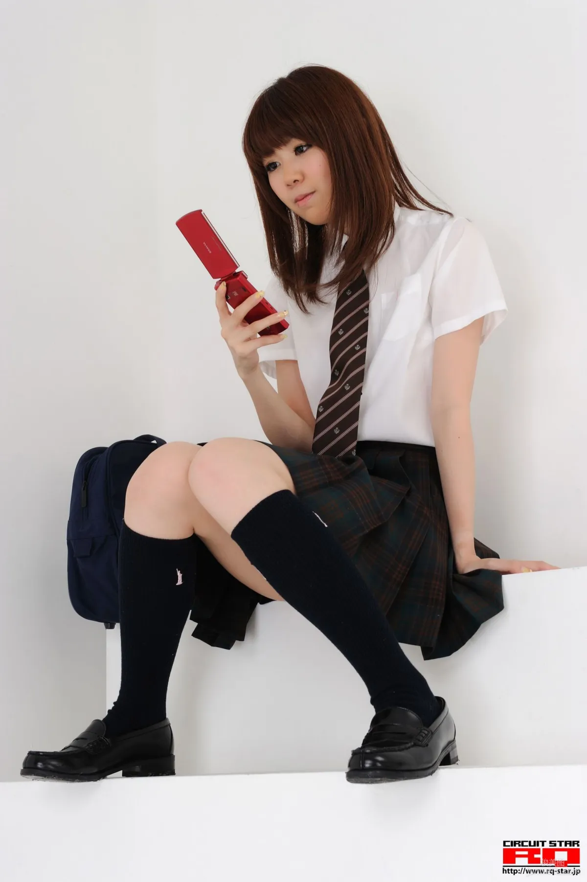 [RQ-STAR] NO.00378 生田晴香 School Girl 寫真集 32