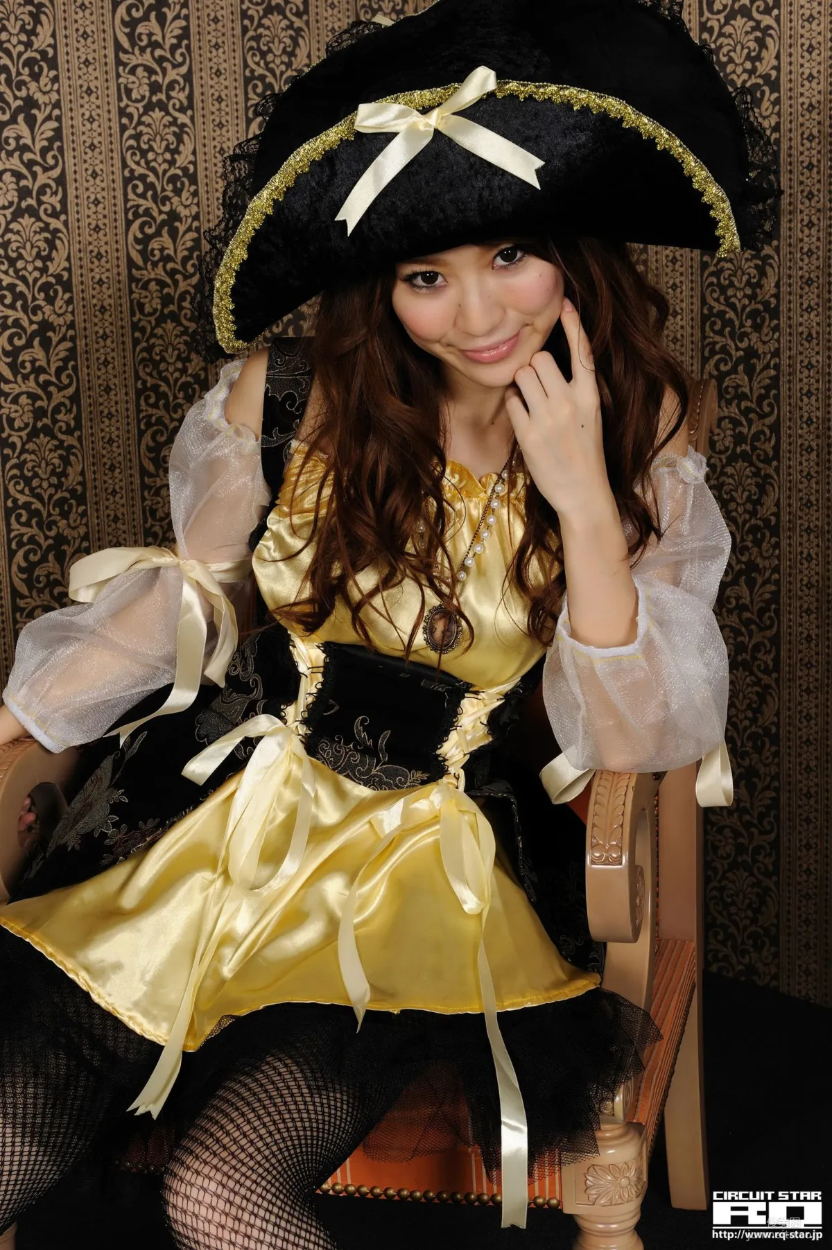 [RQ-STAR] NO.00417 Shihomi Ogoshi 小越しほみ Pirate Costume 絲襪美腿寫真集 53