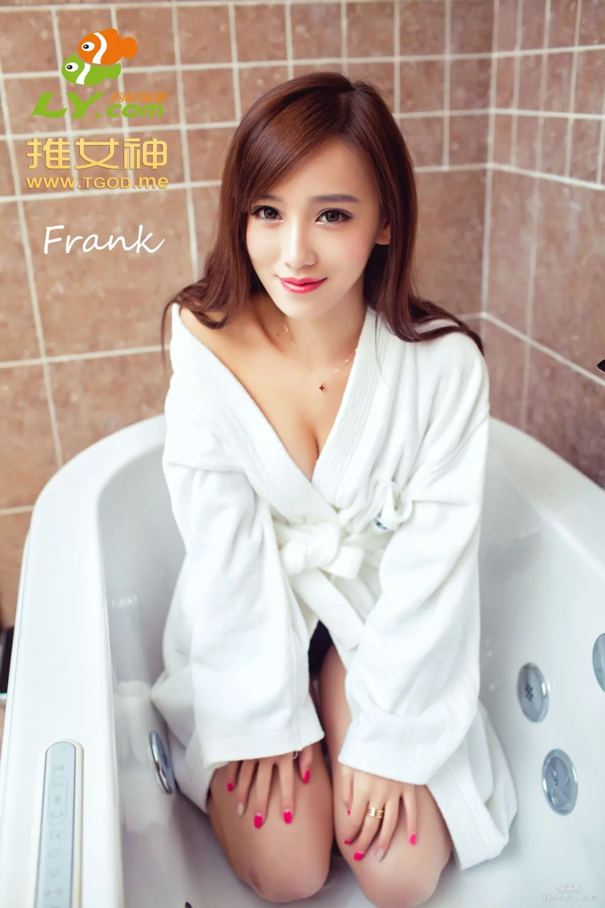 Li Yujie: TGOD photo 40