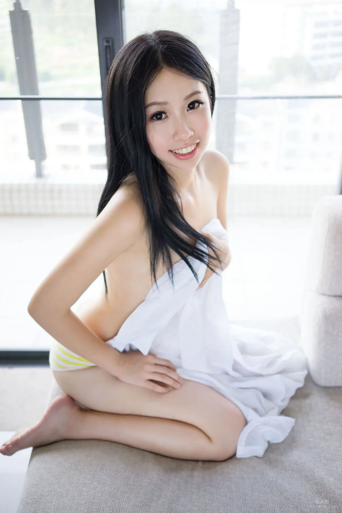 一薰《笑顔！完美無瑕的天使》 [TGOD推女神] 寫真集 50
