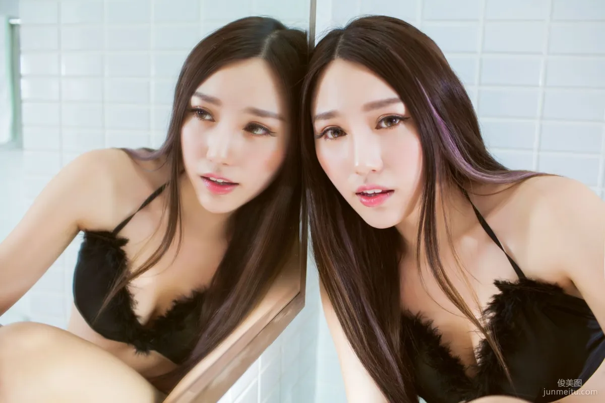 Liu Yining: TGOD photo 56