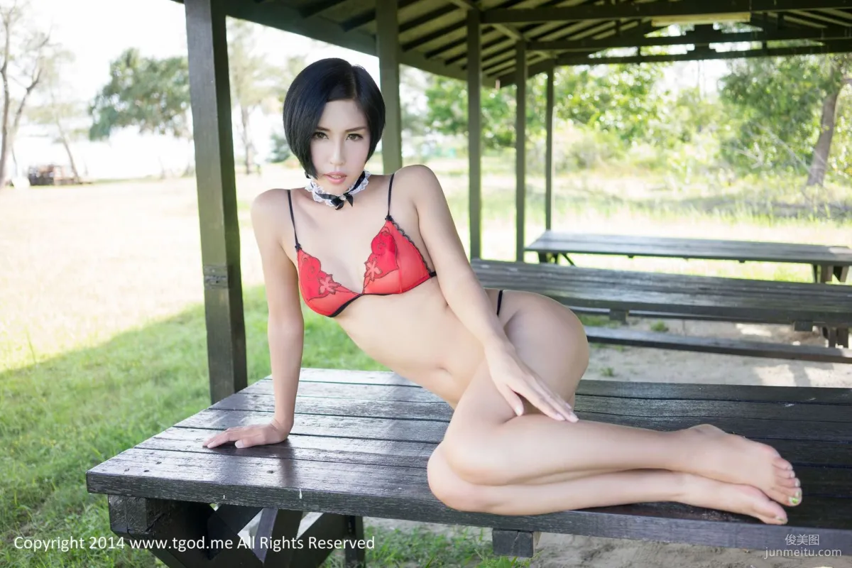 性感尤物娜依灵儿《沙巴旅拍》第2弹 [TGOD推女神] 写真集41