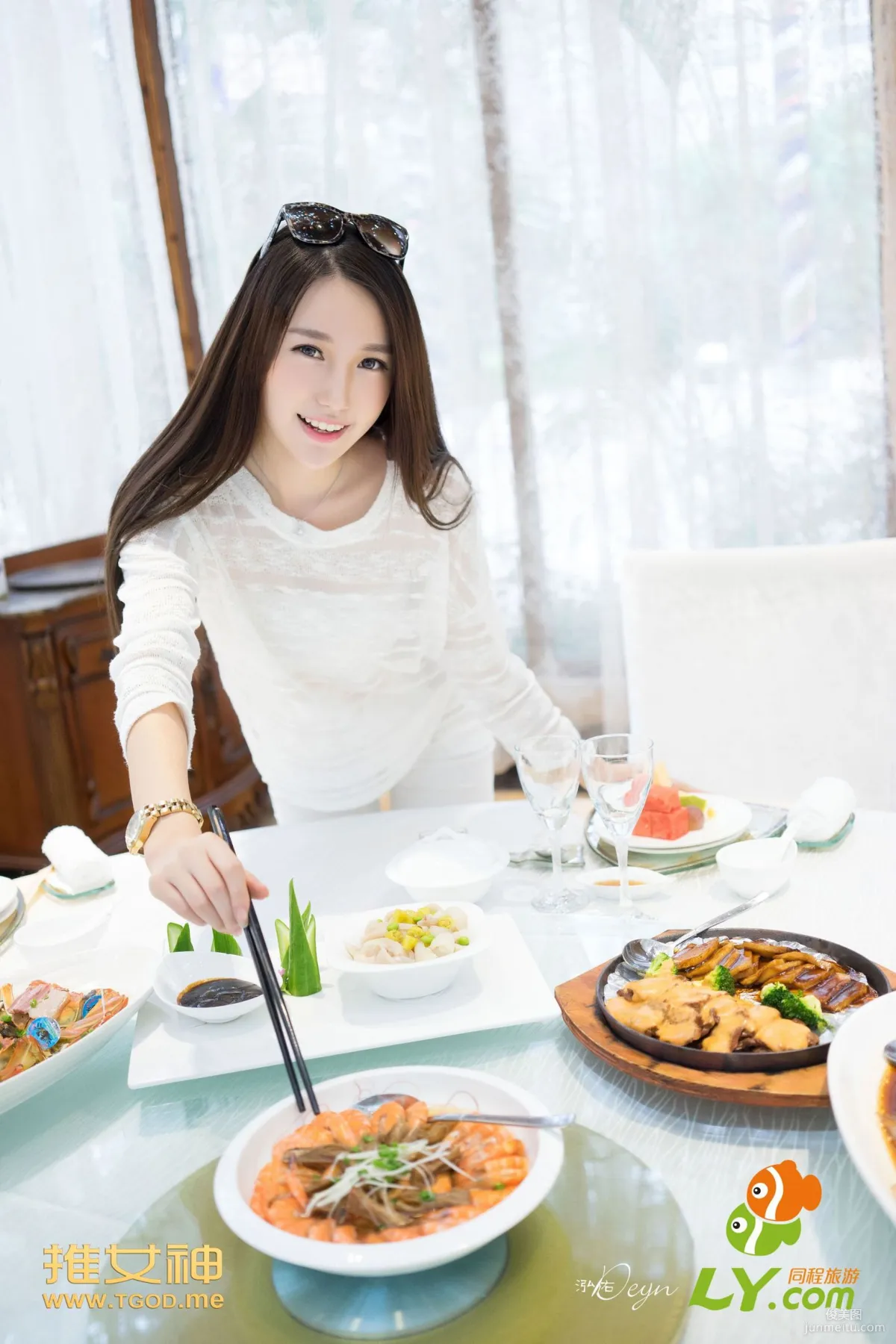 Liu Yining: TGOD photo 8