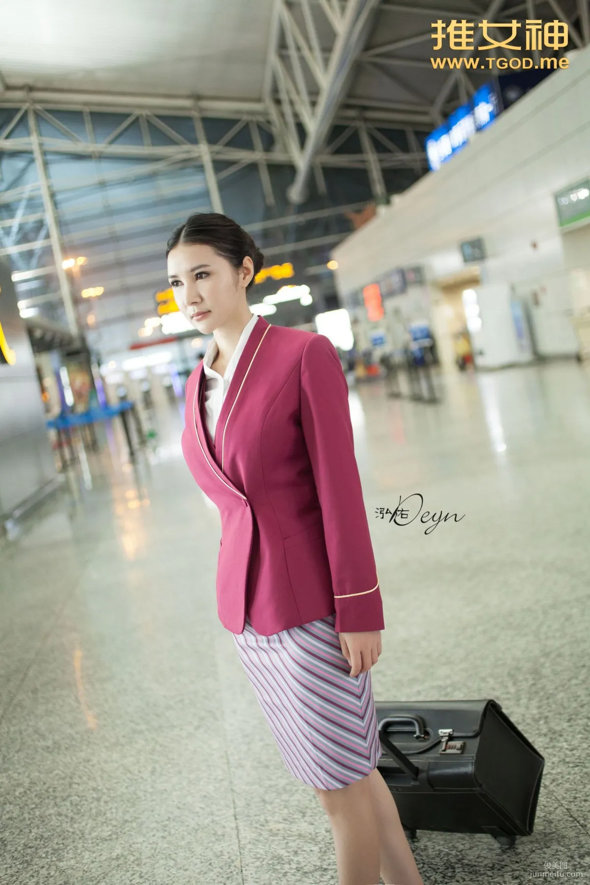 Gu Xinyi: TGOD photo 2