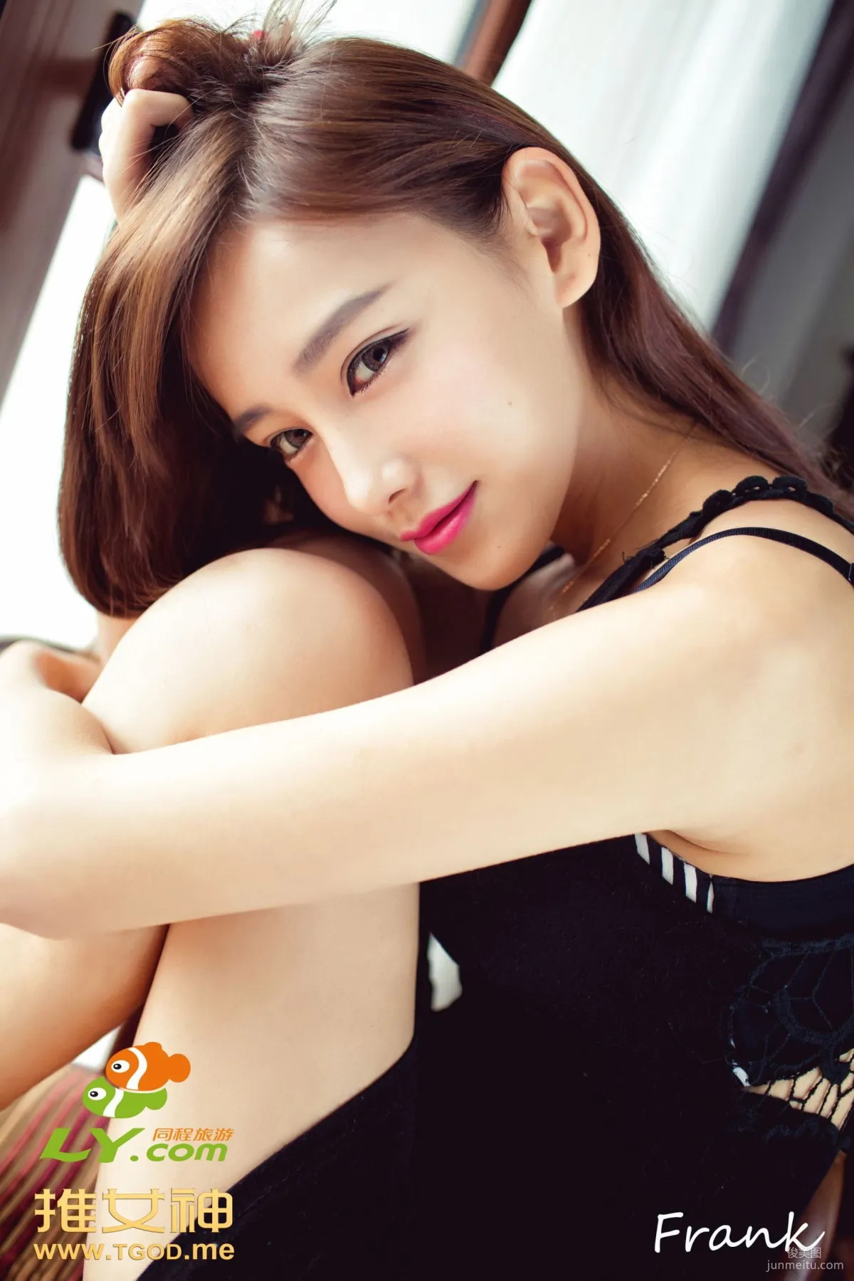 Li Yujie: TGOD photo 60