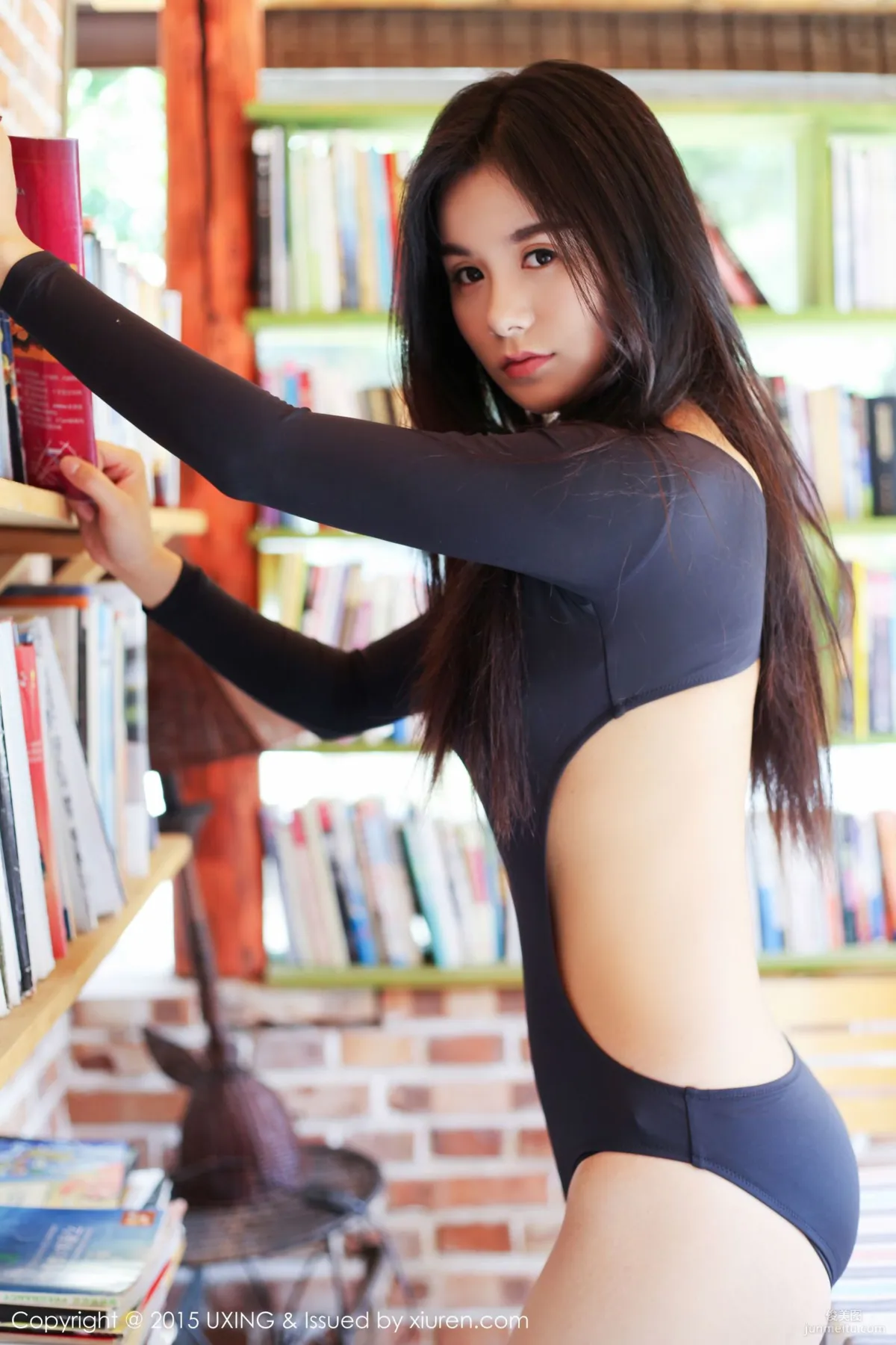 Wang Xinran: UXING Vol. 015 photo 45