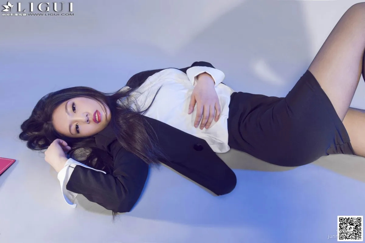 Jia Yi: Ligui Model photo 76