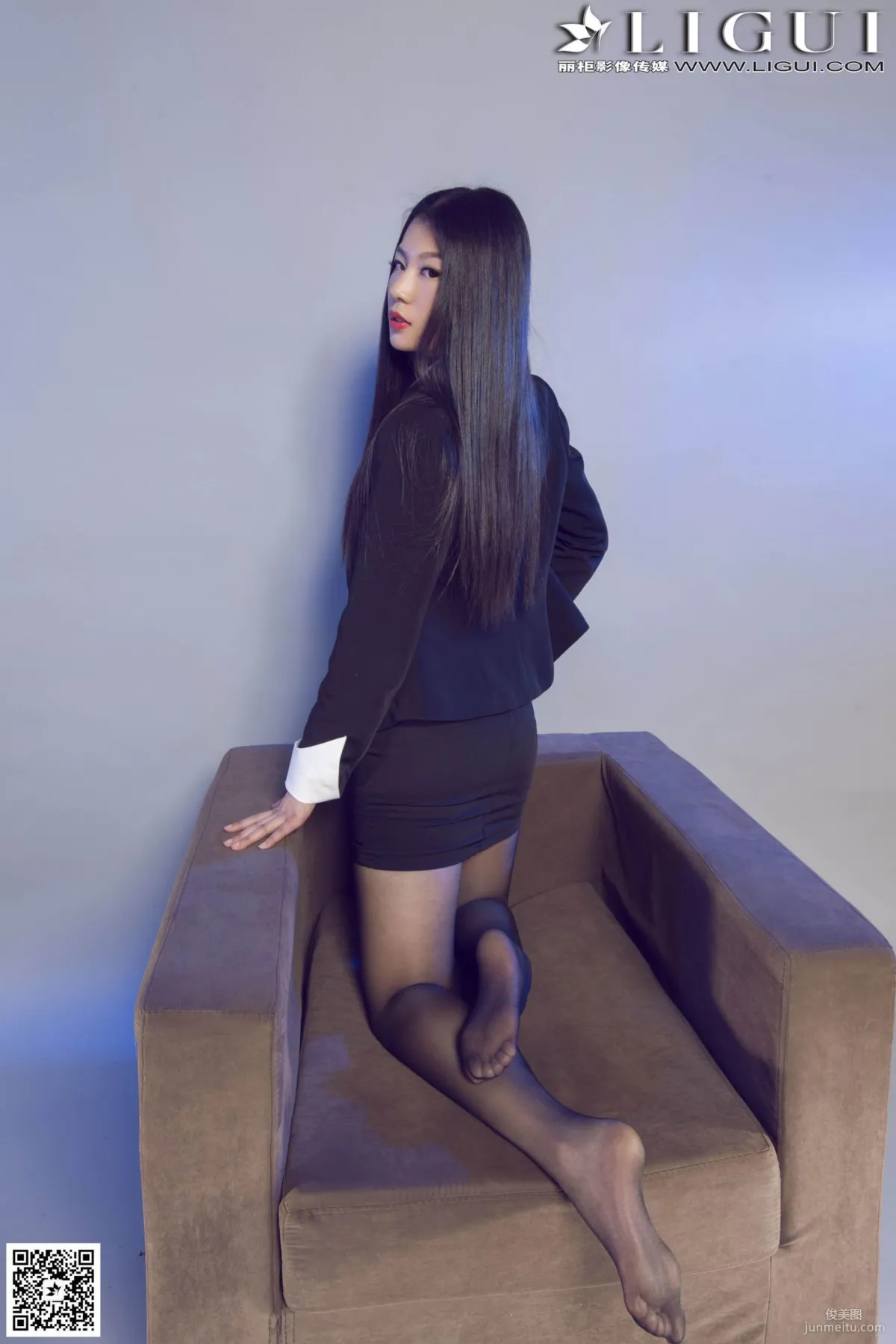 Jia Yi: Ligui Model photo 45