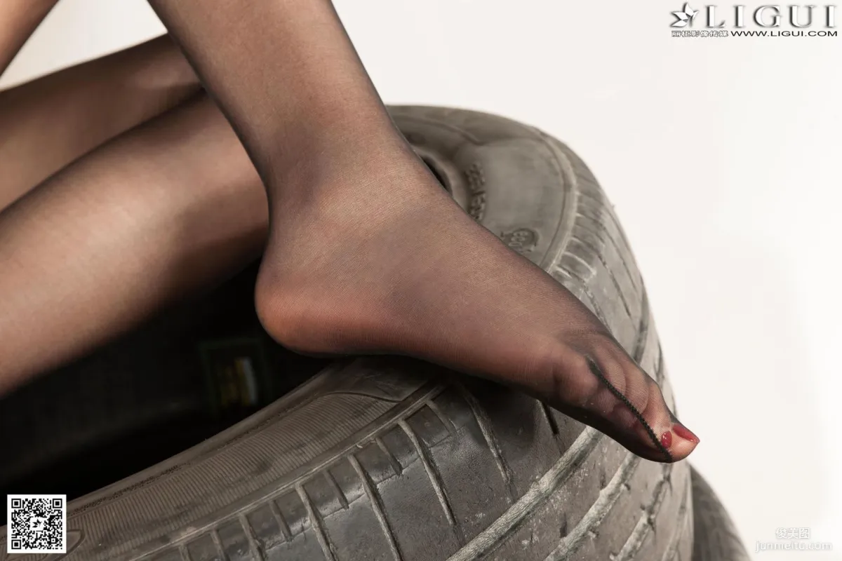 Model Yu Han Grey Stockings Showgirl [Ligui] Beautiful Legs and Feet Photo Pictures photo 3