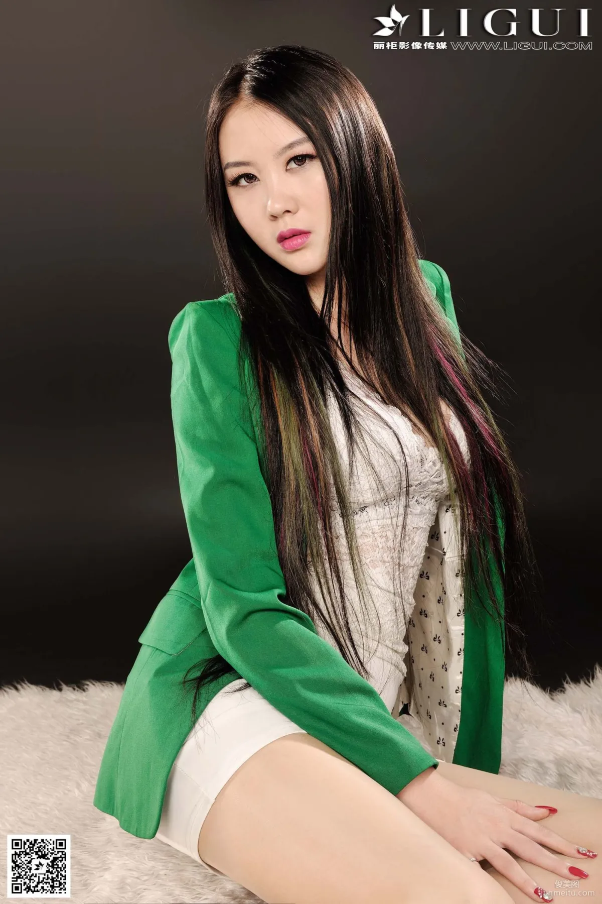 Fei Fei: Ligui Model photo 17
