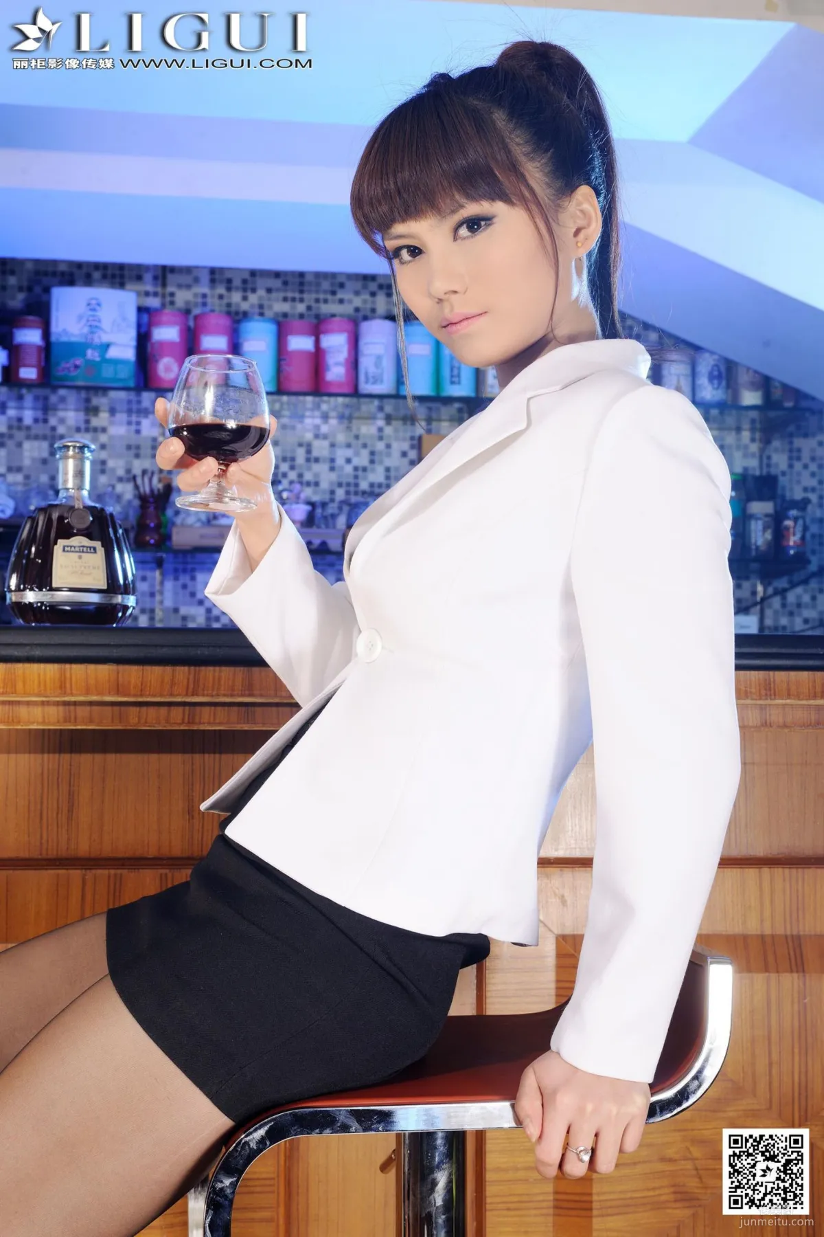 Qing Qing: Ligui Model photo 3