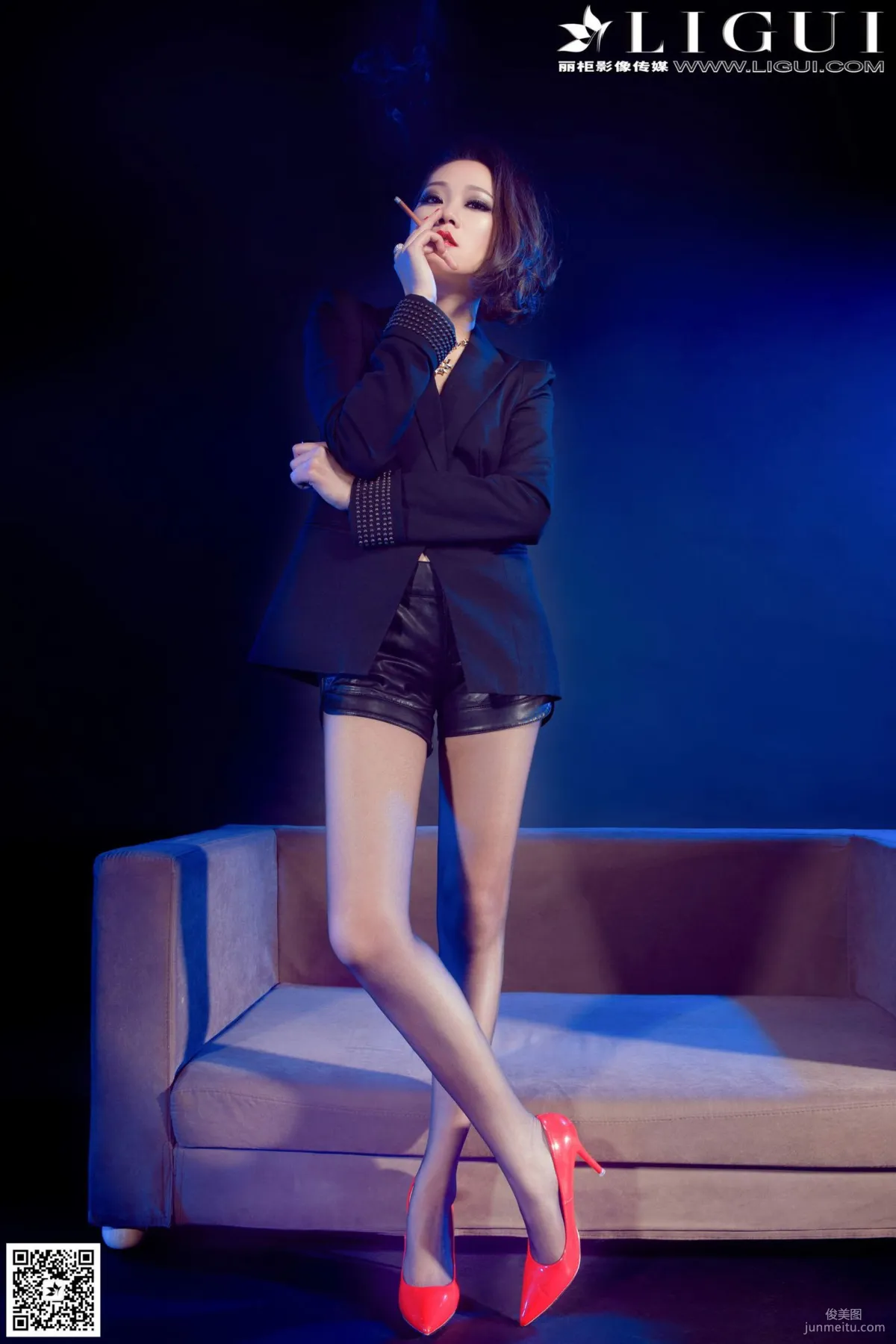 Man Di: Ligui Model photo 9