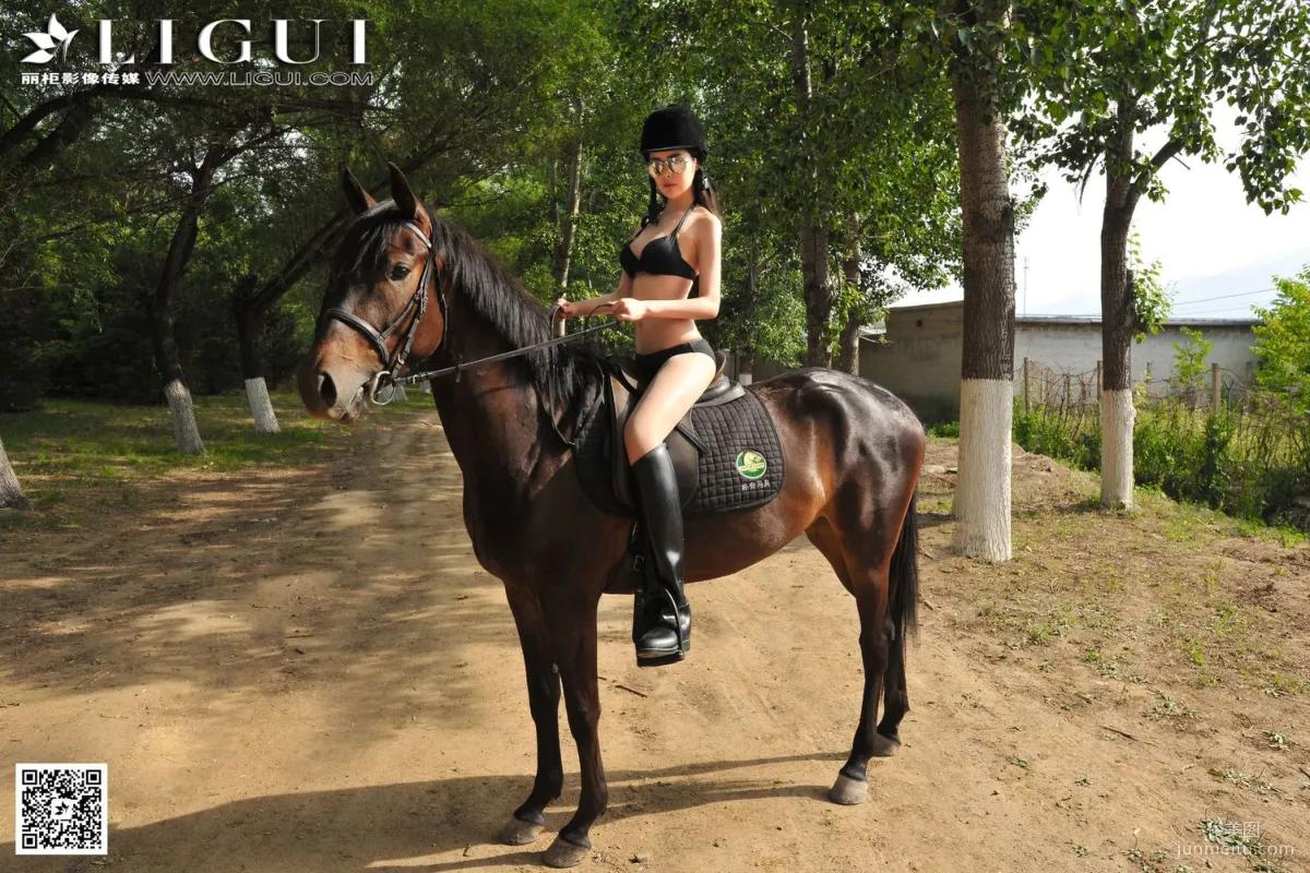 Kitty: Ligui Model photo 10