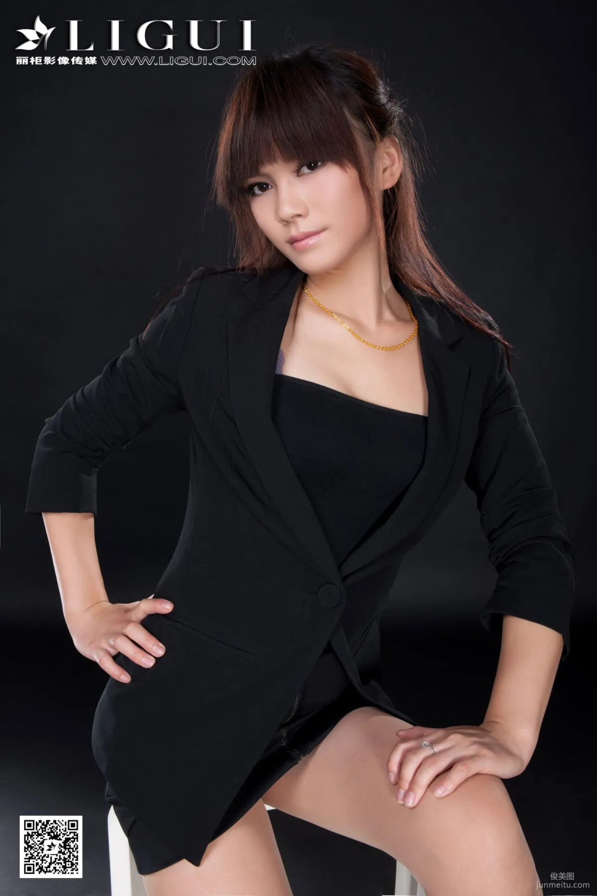 Qing Qing: Ligui Model photo 17