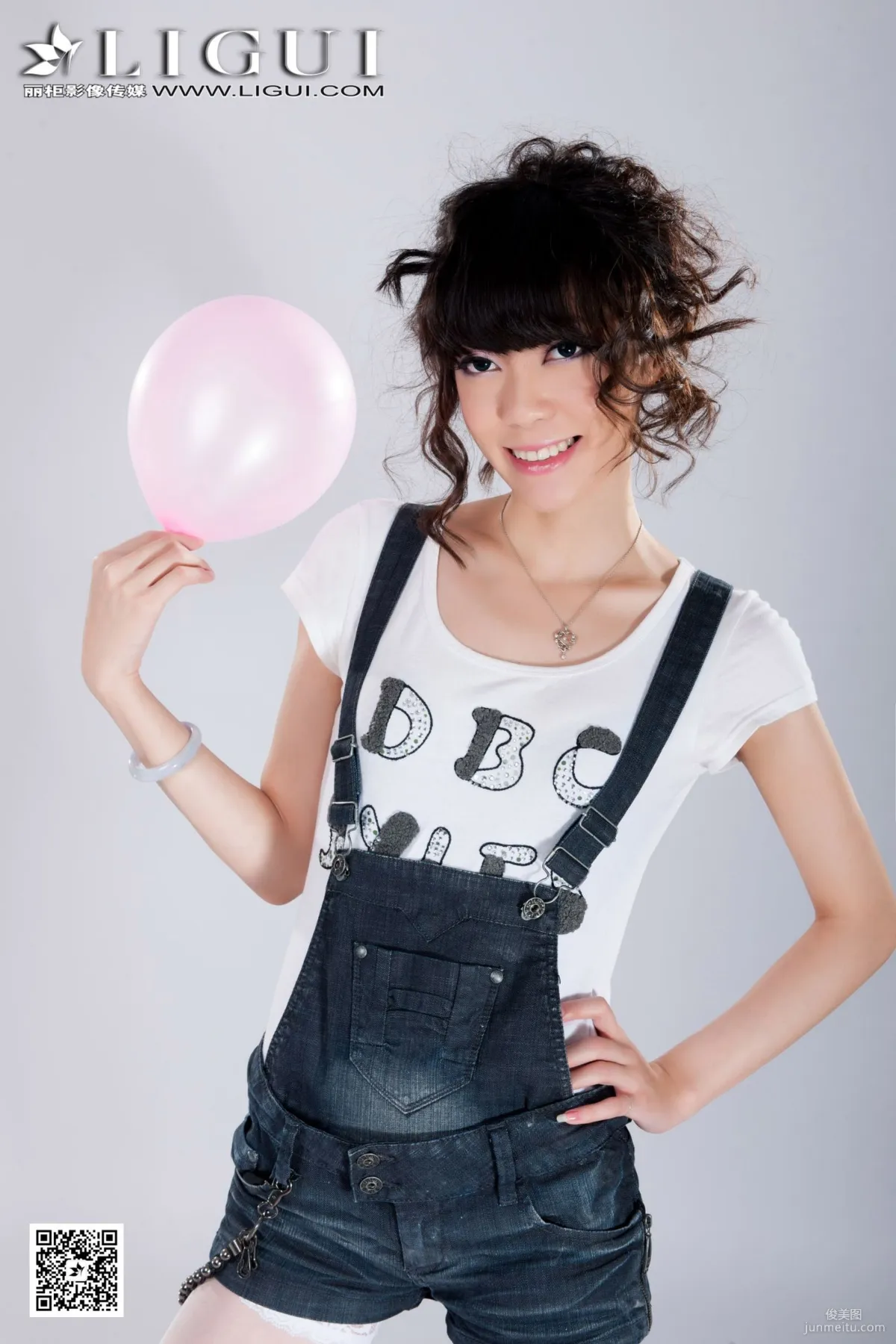 Le Le: Ligui Model photo 1
