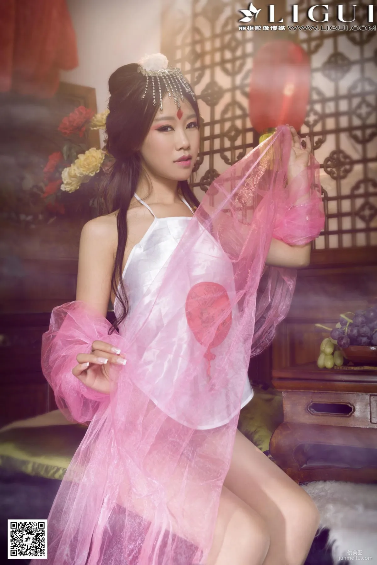 Ran Ran and Yu Han: Ligui Model photo 2