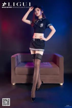 Model 諾言《黑絲女警鐐铐絲足》[麗櫃貴足LiGui] 美腿玉足寫真圖片