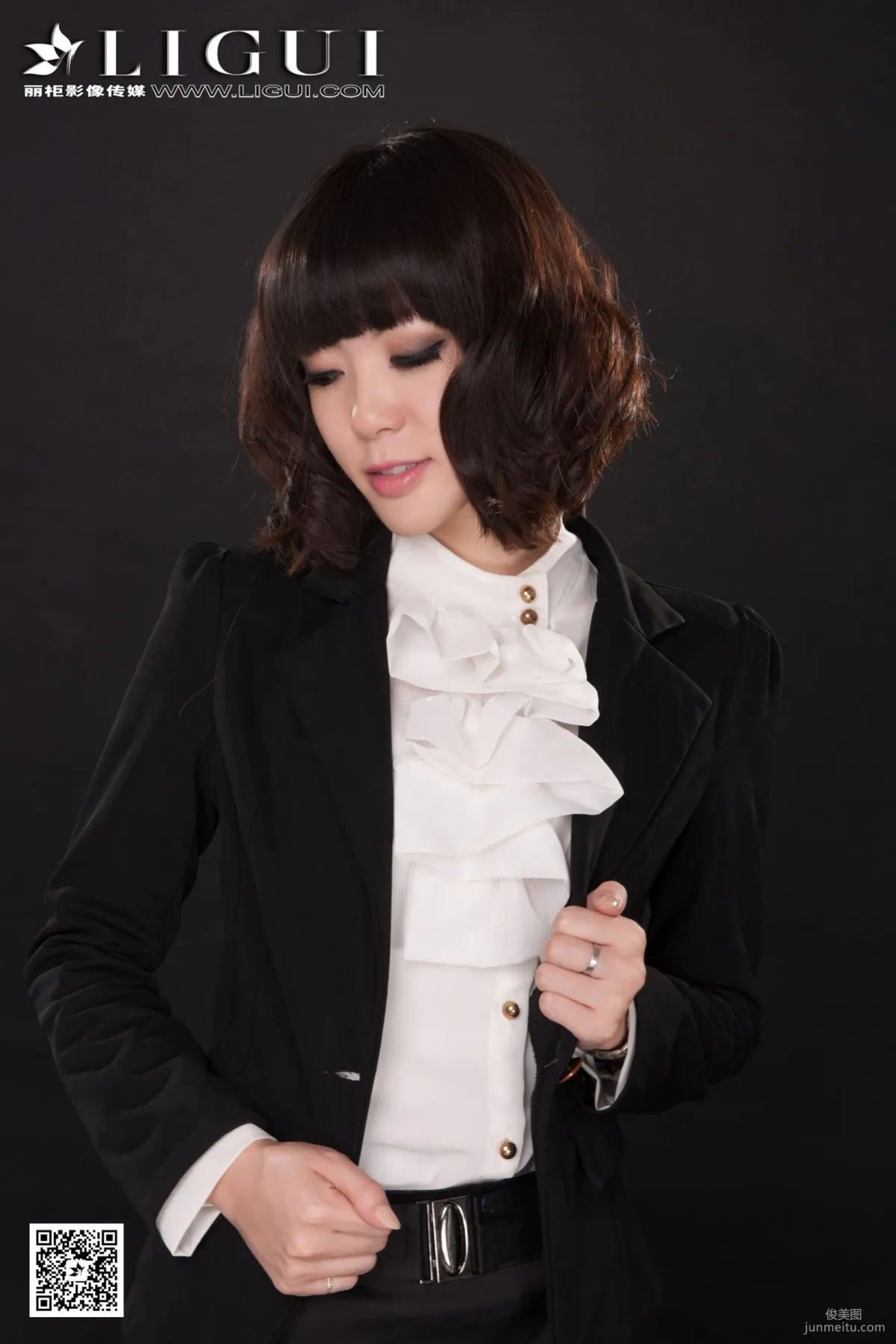 Le Le: Ligui Model photo 5