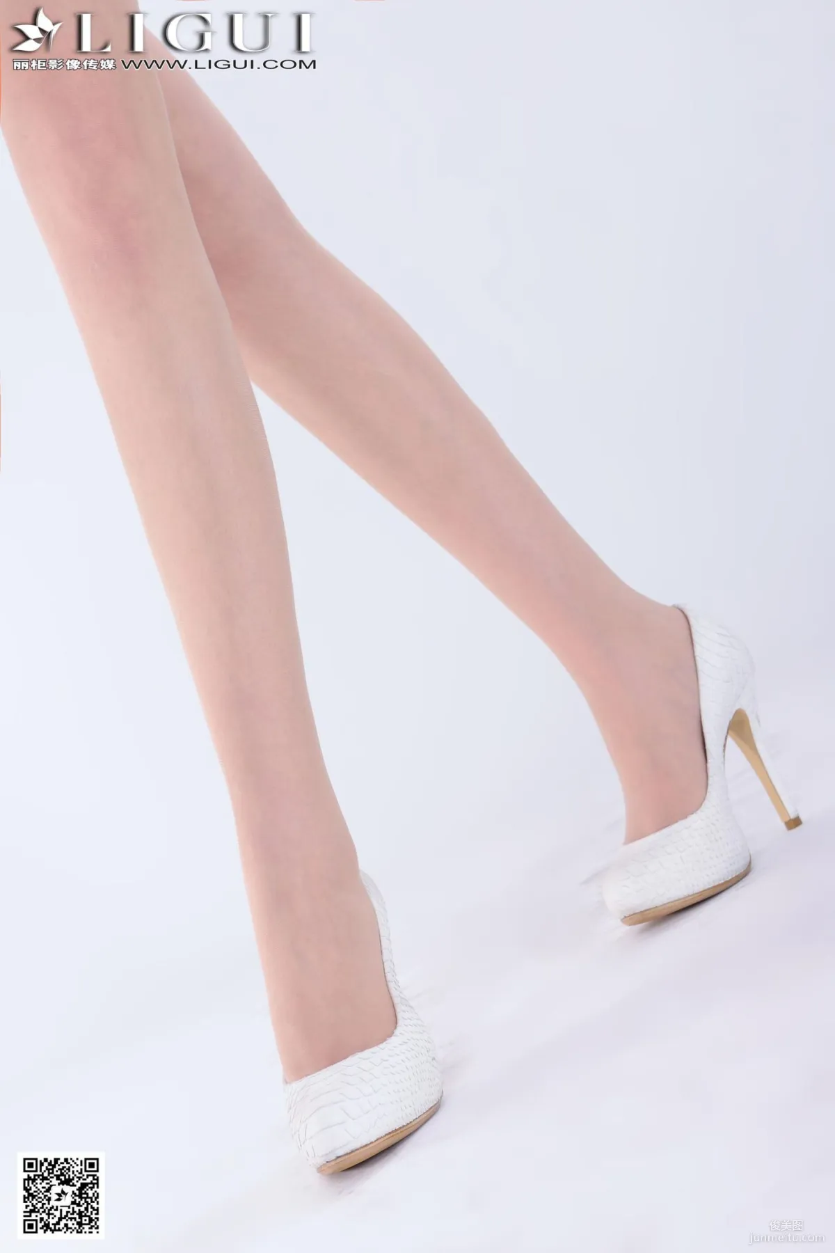 Wen Jing: Ligui Model photo 4