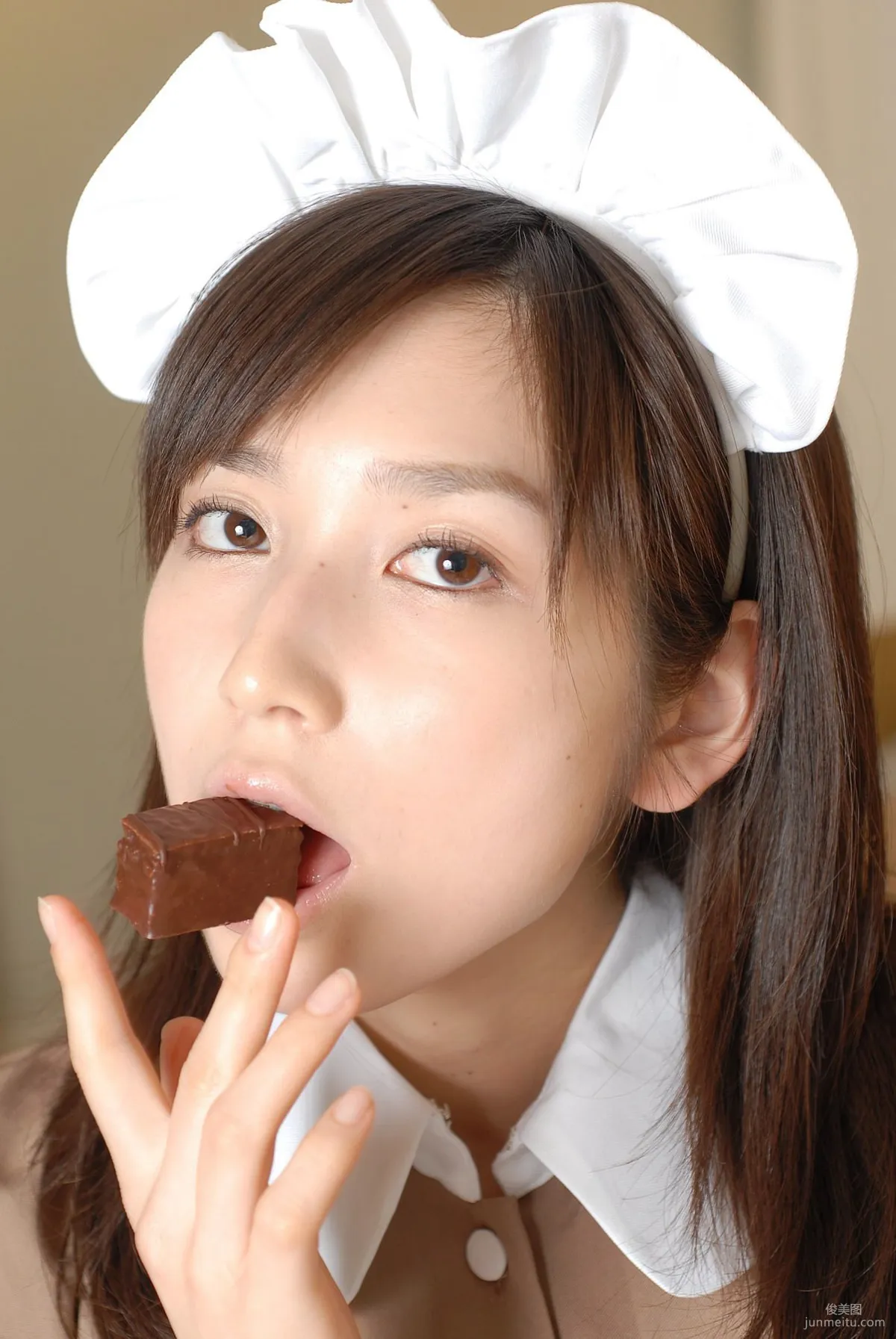 Kaori Ishii, The Temptation of the White Stockings Maid [BWH] BWH0133 Photo Set photo 12