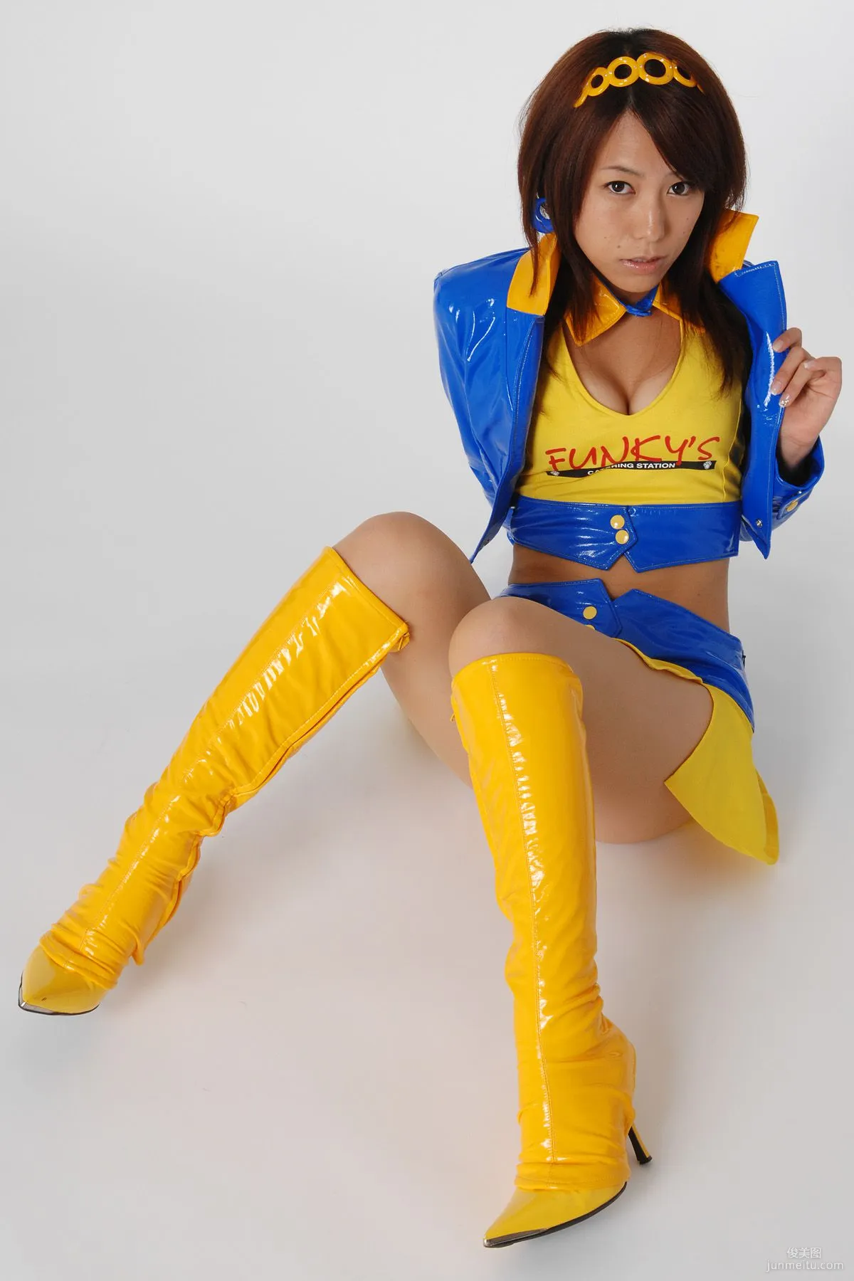 [BWH] HRQ0079 Misato Kashiwagi Race Queen + High-Cut Swimsuit Photo Set photo 15