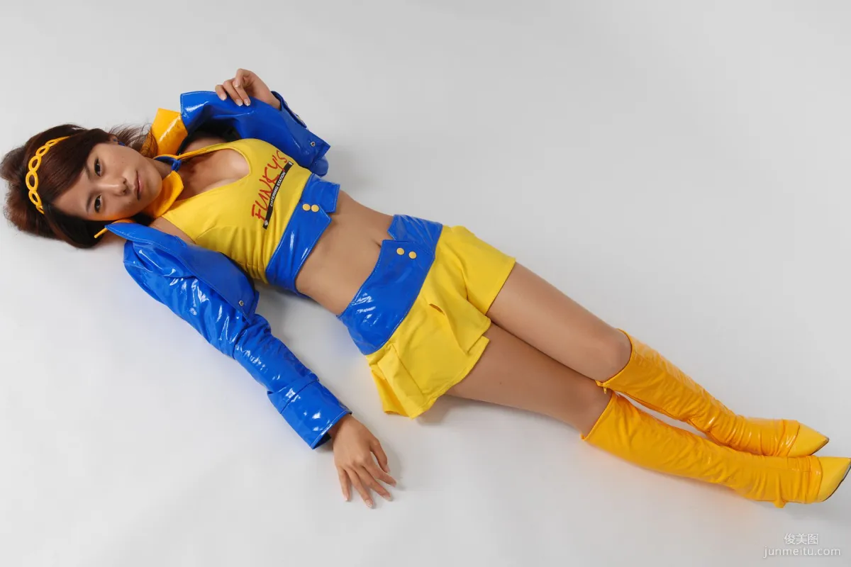 [BWH] HRQ0079 Misato Kashiwagi Race Queen + High-Cut Swimsuit Photo Set photo 23