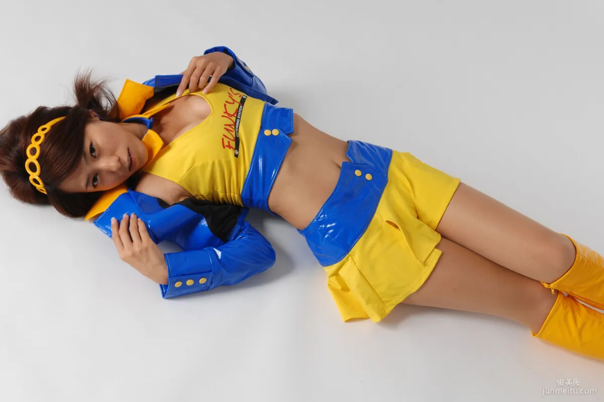 [BWH] HRQ0079 Misato Kashiwagi Race Queen + High-Cut Swimsuit Photo Set photo 24