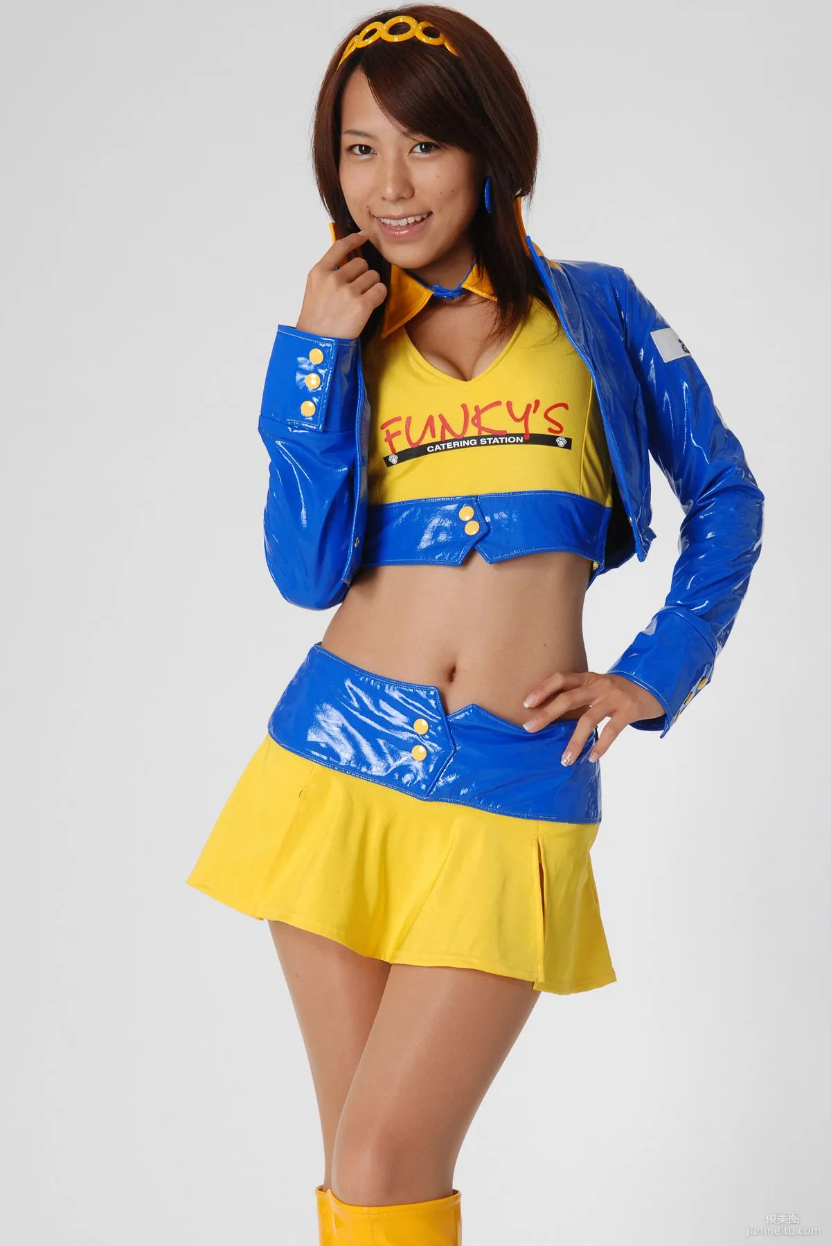 [BWH] HRQ0079 柏木美里《赛车女郎+泳装高叉》写真集3