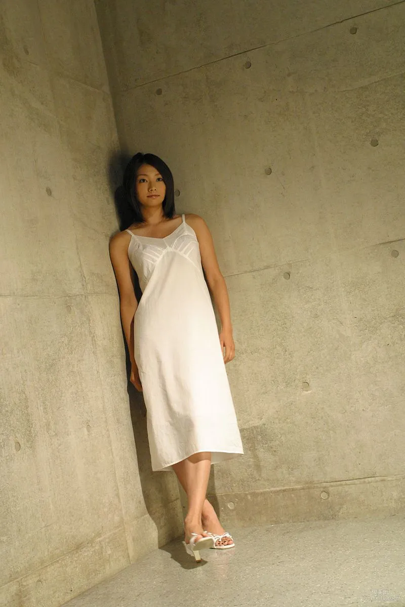 Kaori Manabe: For-side photo 7