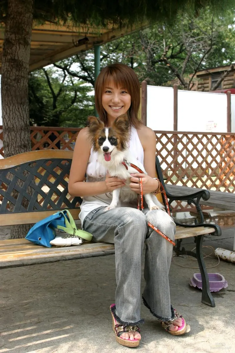 Azusa Yamamoto: For-side photo 23