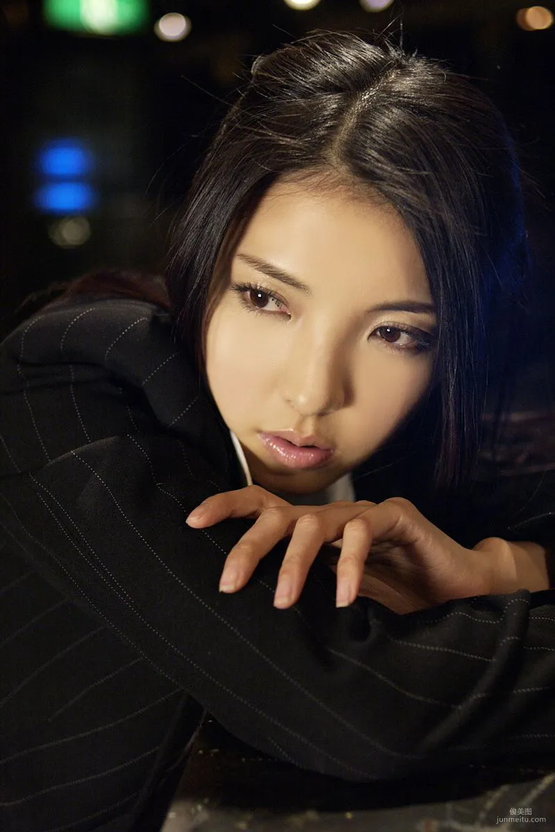 Akane Soma: For-side photo 12