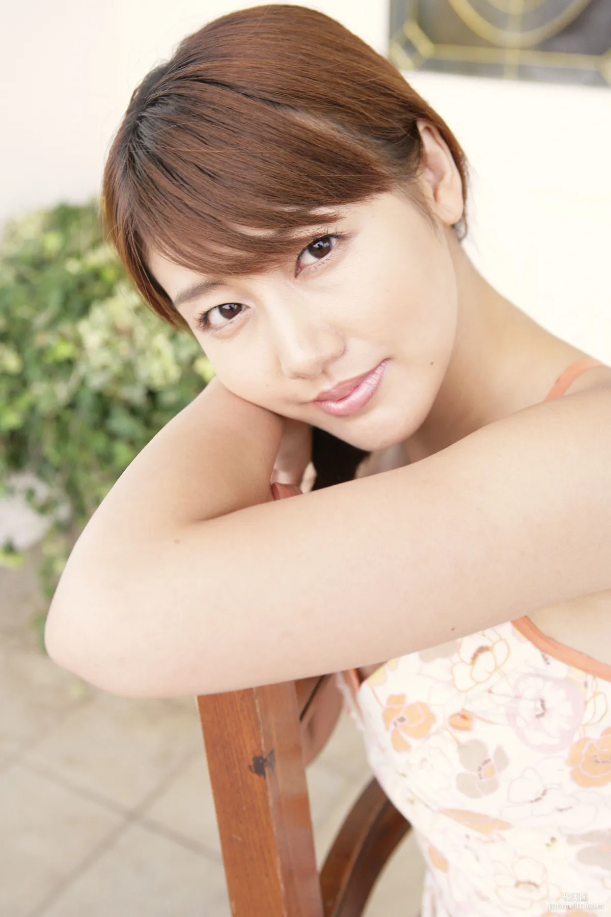 Megumi Yasu: For-side Close Up! photo 15