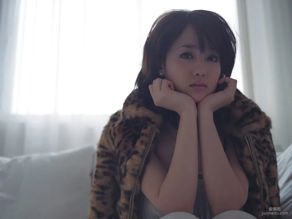 Erika Sawajiri, Color Photo Set [For-side] photo 24