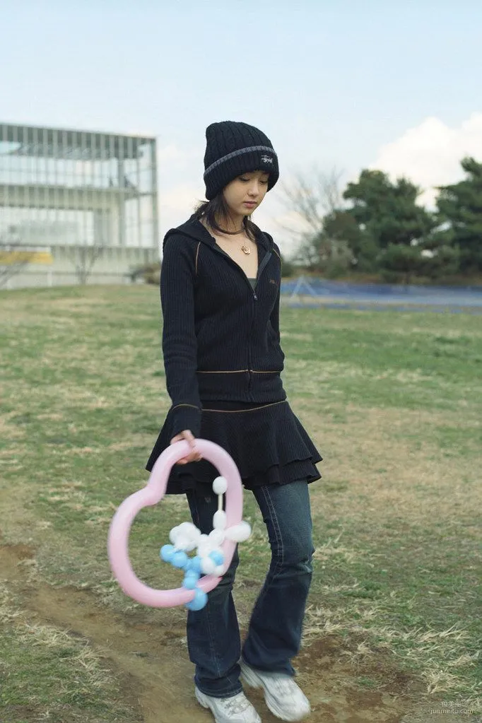 Erika Sawajiri, Color Photo Set [For-side] photo 5