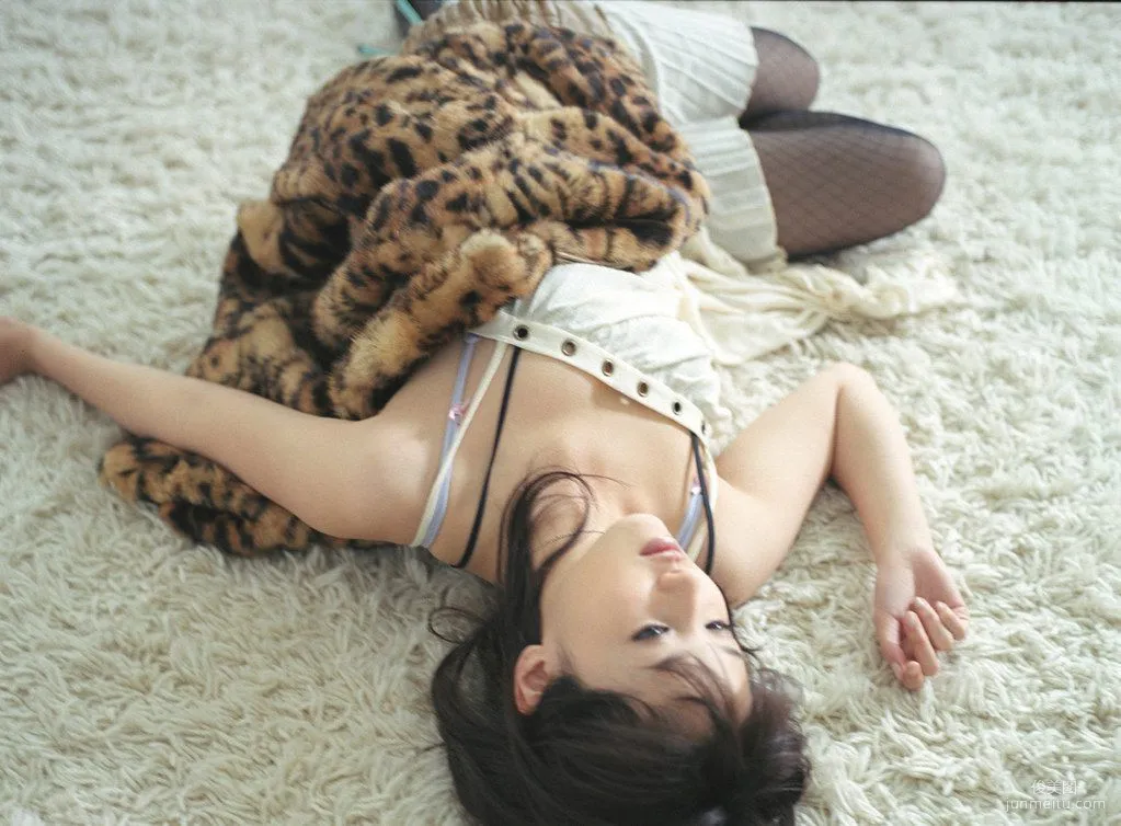 Erika Sawajiri, Color Photo Set [For-side] photo 28