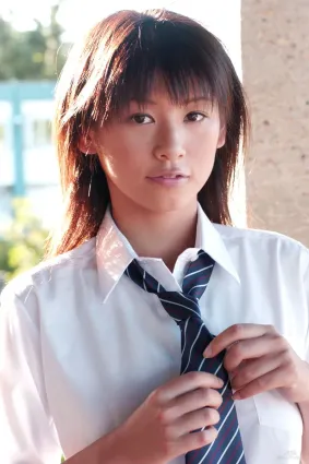 小阪由佳 《Peach》寫真集 [For-side]