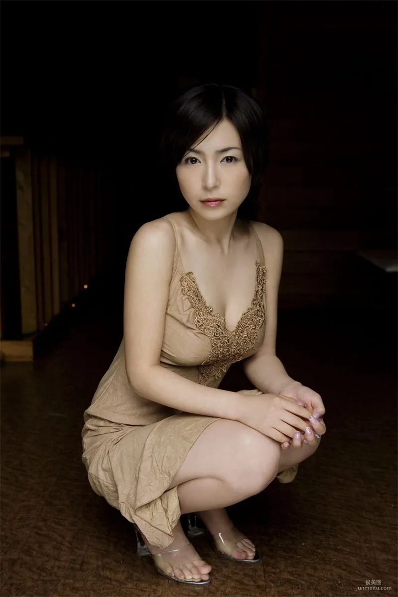 Meguru Ishii: For-side photo 24