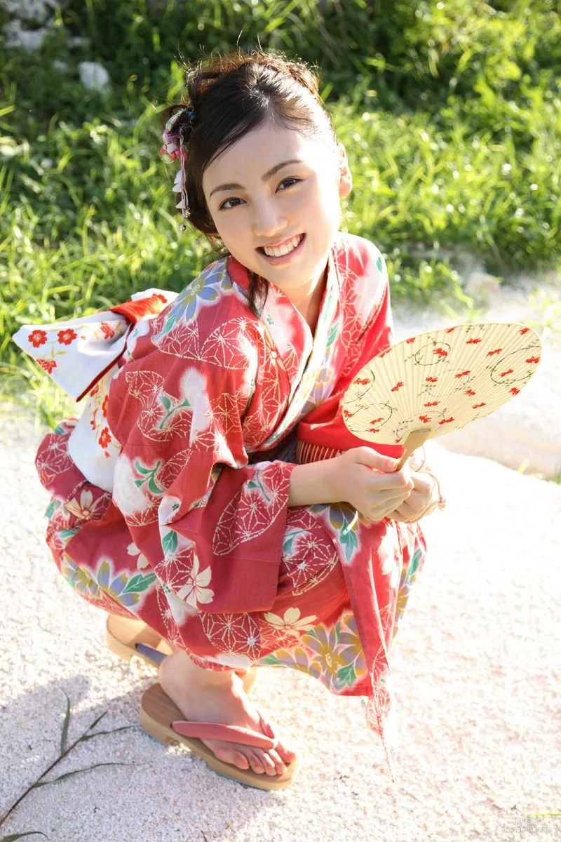Miyuu Sawai: For-side photo 4