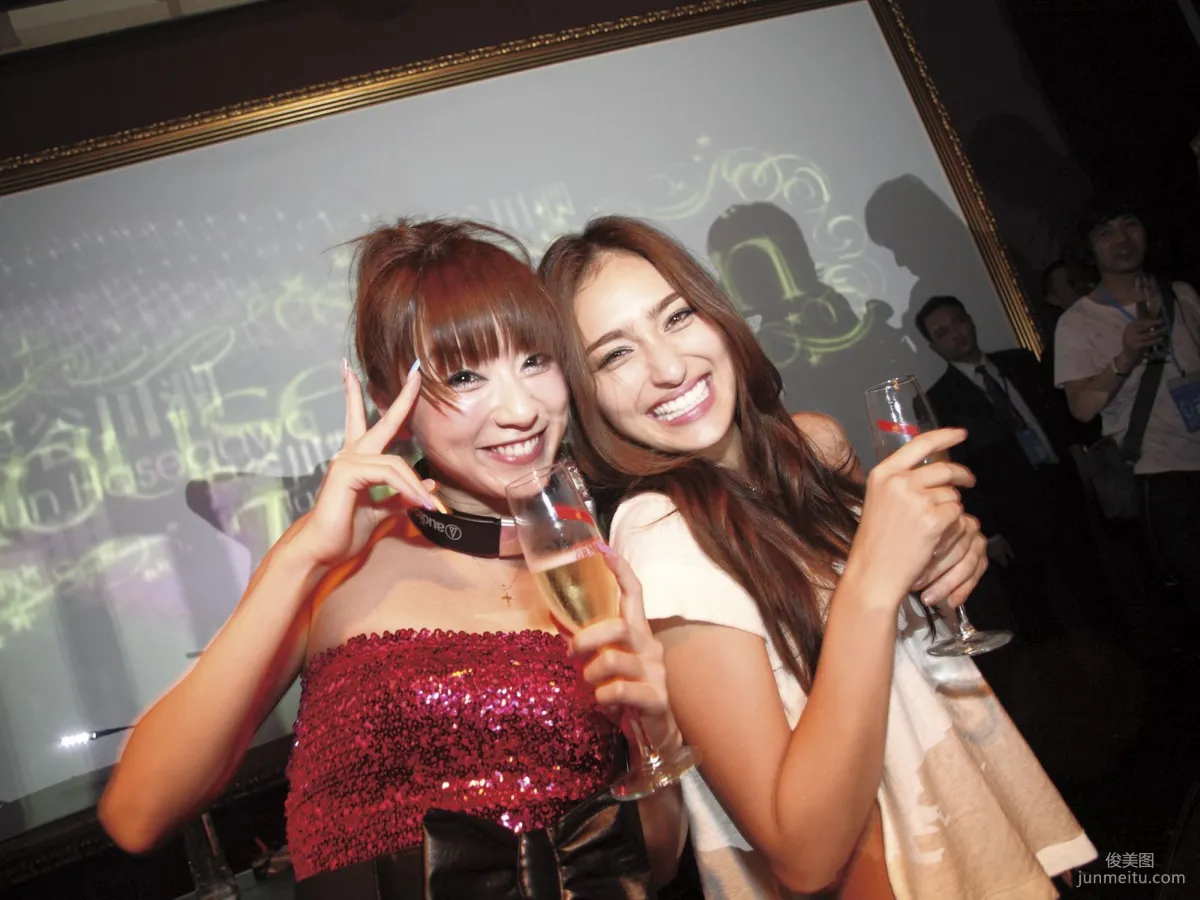 長谷川潤+鈴木亜美《IN HOUSE NATION》寫真集 [Sabra.net] 56