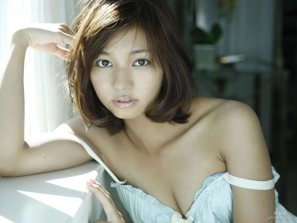 にわみきほ/丹羽未来帆《Tropical Rainbow》 写真集 [Sabra.net] 94