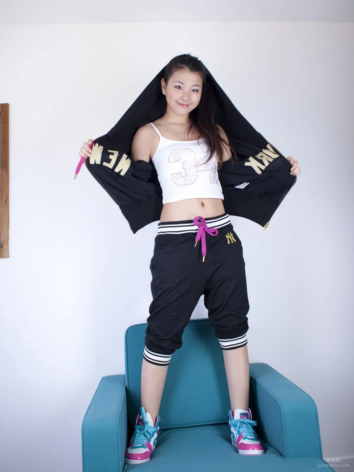 倉田瑠夏《Look at Ruka》 寫真集 [Sabra.net] COVER GIRL 38