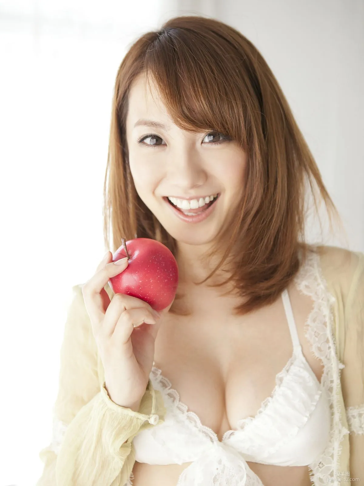 山本梓 《JUICY FRUIT》 寫真集 [Sabra.net] Cover Girl 3