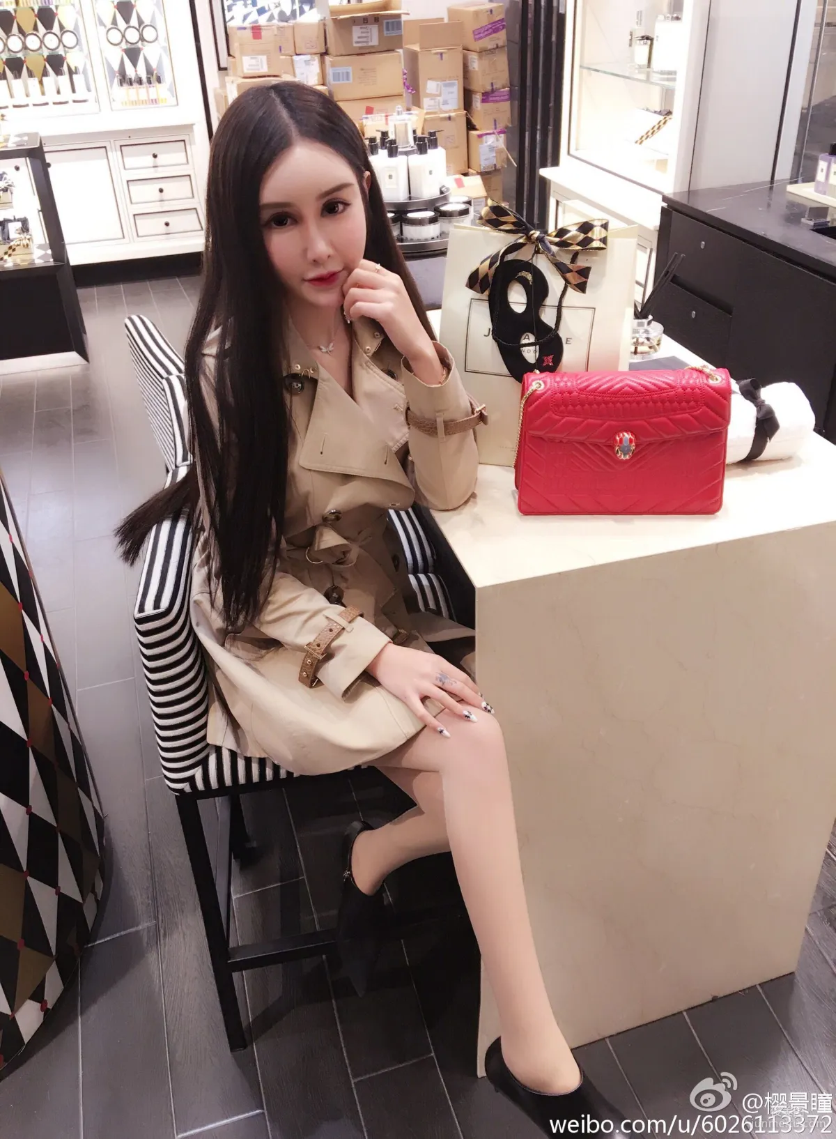 Xin Yang: Web Idols photo 4