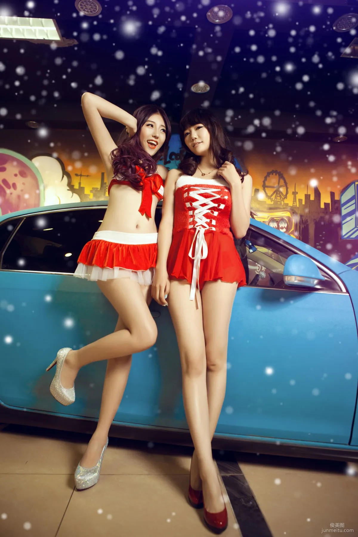 Sweet and Cute Sisters, Christmas Car Phantom Photo Collection photo 12