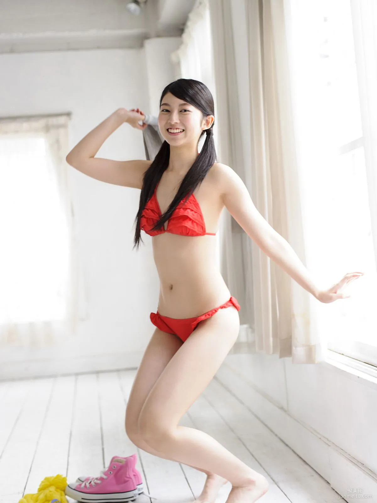 [Sabra.net] Strictly Girl 権藤葵《Go&Do !》 写真集34